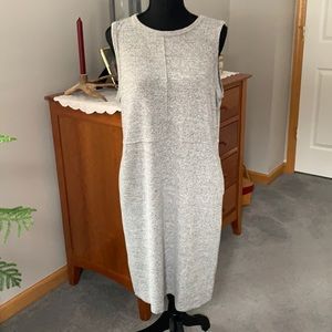 Sleeveless sweater dress/jumper